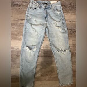 American eagle, ripped, high waisted jeans.